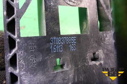 Ручка наружная двери задней правой для Skoda Yeti с 2009г (Етти)