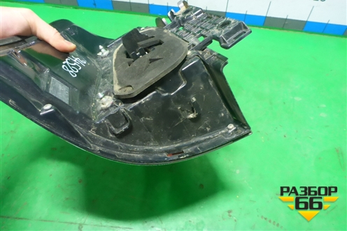 Фонарь задний наружный правый (после 2015г) (8155160B80) для Toyota Land Cruiser (200) с 2008г (Ленд Крузер)