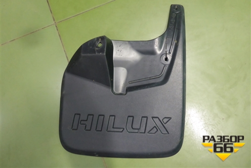 Брызговик передний правый (766210K140) для Toyota Hilux с 2015-2025г