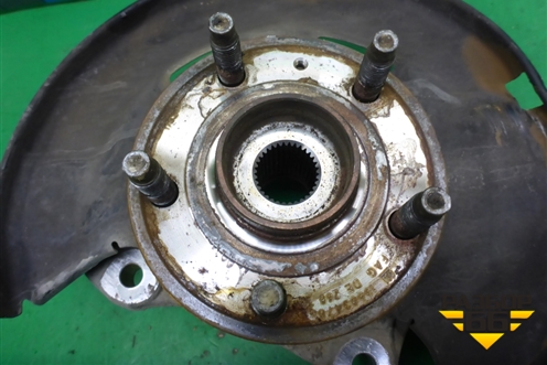 Кулак поворотный передний левый для Chevrolet Cruze c 2009-2015г (Круз)