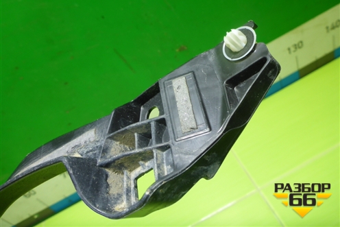 Накладка двери задней правой (внутренняя) (7587342010) для Toyota Rav-4 с 2018г (Рав 4)