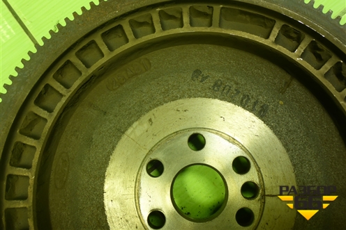 Маховик (1.4л FXJA) (96MM6375CA) для Ford Fusion с 2002г (Фьюжн)