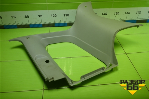 Обшивка стойки задняя верхняя правая (2N11N31010APW) для Ford Fusion с 2002г (Фьюжн)