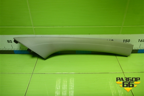 Обшивка стойки лобового стекла правая (6N11N03198BAW) для Ford Fusion с 2002г (Фьюжн)