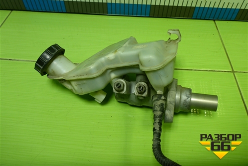 Цилиндр тормозной главный для Ford Fusion с 2002г (Фьюжн)