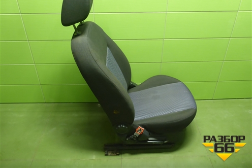 Сиденья комплект (с AIR BAG без обогрева) для Ford Fusion с 2002г (Фьюжн)