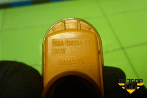 Повторитель на крыло (2S6A13K354AD) для Ford Fusion с 2002г (Фьюжн)