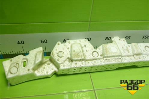 Наполнитель заднего бампера (5261560110) для Toyota Land Cruiser (300) с 2021г (Ленд Крузер)