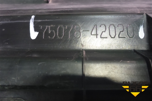 Накладка двери задней левой (после 2016г) (7507842020) для Toyota Rav-4 с 2012-2019г