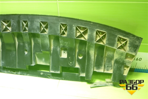 Пыльник переднего бампера центральный (626604CL0B) для Nissan X-Trail (Т32) с 2014г (Хтраил)