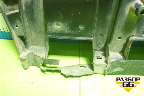 Пыльник переднего бампера центральный (626604CL0B) для Nissan X-Trail (Т32) с 2014г (Хтраил)