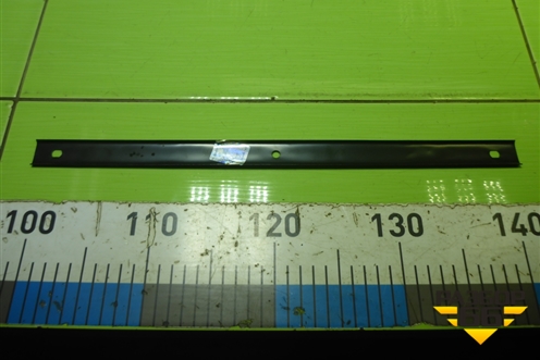 Кронштейн переднего крыла  (новый) (868577A001) для Hyundai  HD-170 с 2004г