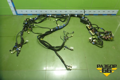 Проводка в кабину  (911087E003) для Hyundai  HD-170 с 2004г