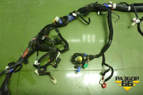 Проводка в кабину  (911087E003) для Hyundai  HD-170 с 2004г