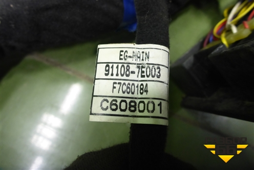 Проводка в кабину  (911087E003) для Hyundai  HD-170 с 2004г