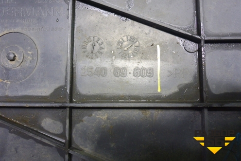 Крыло заднее  (Задняя часть) (254069609) для MAN  TGX с 2007г