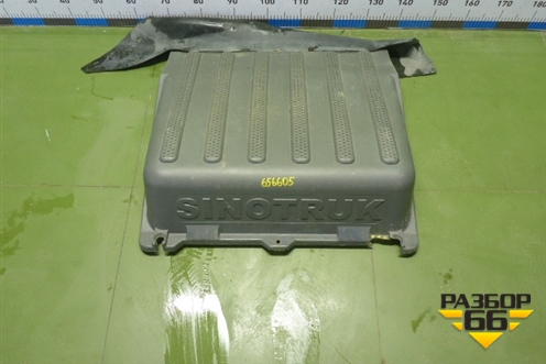 Крышка аккумулятора  (WG9525760314) для Sitrak  C7H