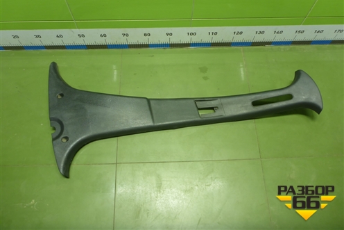 Обшивка стойки центральная правая (8200804513) для Renault Logan с 2004-2015г