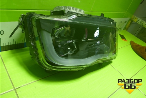 Фара правая  (после 2023г Led с блоком) (81251016822) для MAN  TGX с 2007г