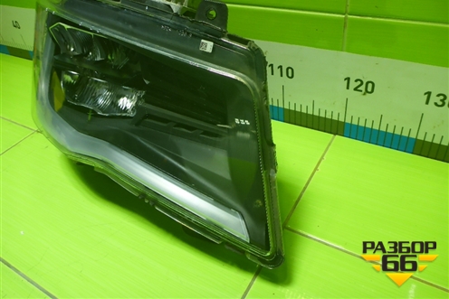 Фара правая  (после 2023г Led с блоком) (81251016822) для MAN  TGX с 2007г
