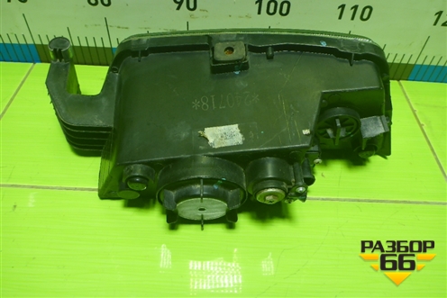 Фара противотуманная правая  (812W25820) для Sitrak  C7H