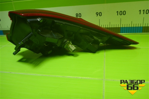 Фонарь задний наружный левый (после 2019г) (26555HV00A) для Nissan Qashqai (J11E) с 2013г