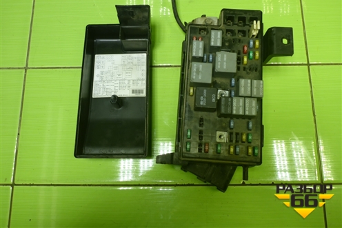 Блок предохранителей подкапотный (912203D200) для Hyundai Sonata-5 с 2001г