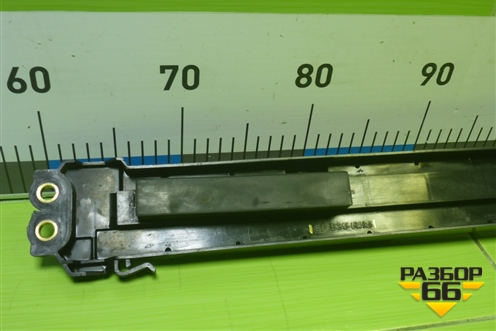 Кронштейн радиатора правый для Toyota Land Cruiser (200) с 2008г (Ленд Крузер)