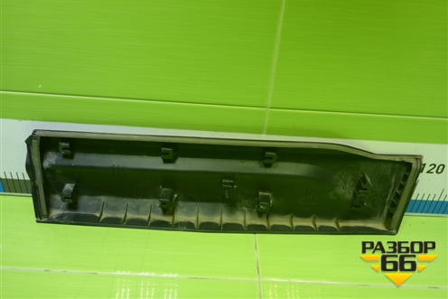 Накладка двери задней правой (6600125118) для Geely Coolray с 2019-2025г (Кулрей)