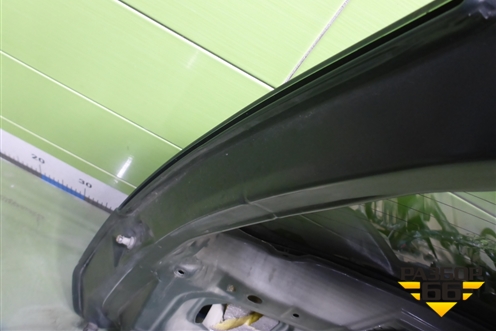 Дверь багажника со стеклом для Mitsubishi Colt с 2004г