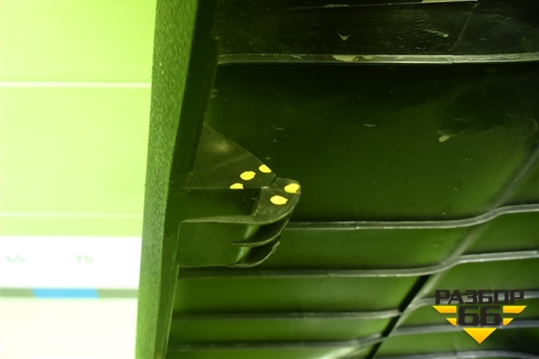 Обшивка стойки центральная нижняя левая (6600006119) для Geely Coolray с 2019-2025г (Кулрей)