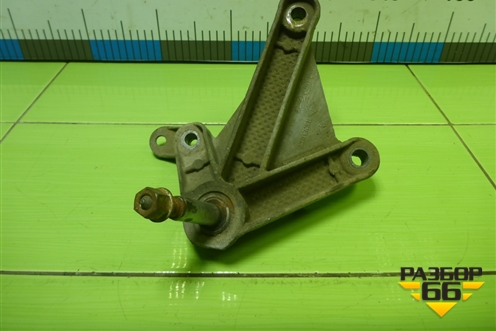Кронштейн КПП (МКПП) (8200043084) для Renault Logan с 2004-2015г