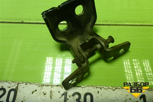 Петля двери задней правой верхняя для Renault Logan с 2004-2015г
