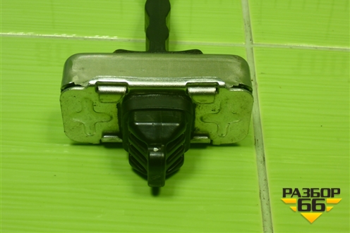 Ограничитель двери передней правой (6600005604) для Geely Coolray с 2019-2025г (Кулрей)