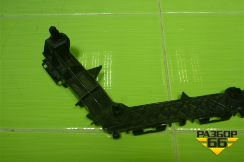 Кронштейн заднего бампера правый (5215560080) для Toyota Land Cruiser Prado(150) с 2009г (Ленд Крузер Прадо)