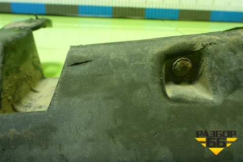 Брызговик передний правый (868323D000) для Hyundai Sonata-5 с 2001г