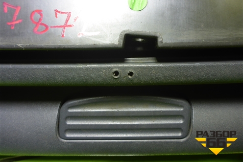 Бардачок (MN140024ZZ) для Mitsubishi Colt с 2004г (Кольт)