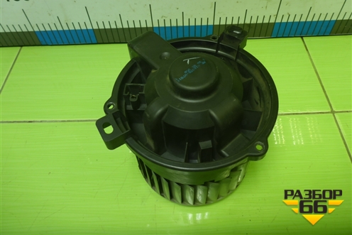 Моторчик отопителя (MF016070) для Mitsubishi Colt с 2004г (Кольт)