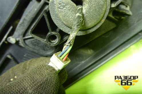 Зеркало правое электрическое (232636030) для Mitsubishi Colt с 2004г (Кольт)