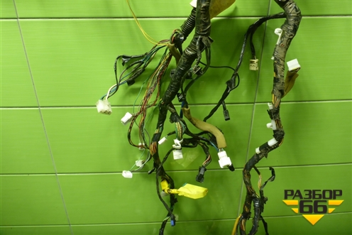 Проводка салонная (MN108042) для Mitsubishi Colt с 2004г (Кольт)