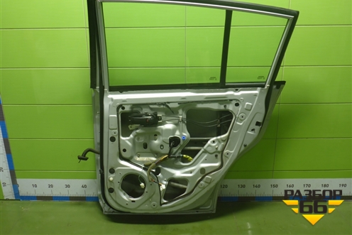 Дверь задняя правая (хетчбэк) для Nissan Tiida (C11X) с 2004-2013г (Тиида)