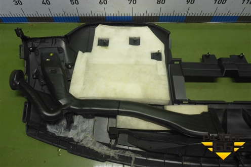 Торпедо верхняя часть (27800EL000) для Nissan Tiida (C11X) с 2004-2013г (Тиида)