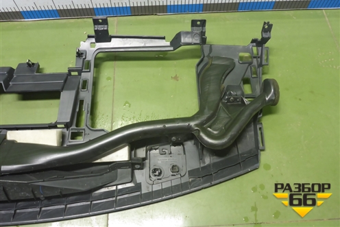 Торпедо верхняя часть (27800EL000) для Nissan Tiida (C11X) с 2004-2013г (Тиида)