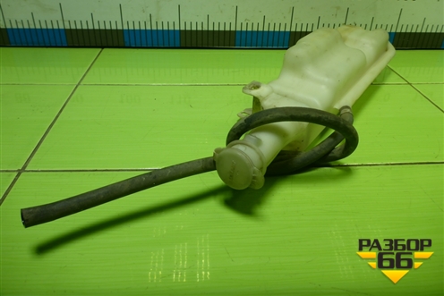 Бачок расширительный (MN130400) для Mitsubishi Colt с 2004г (Кольт)