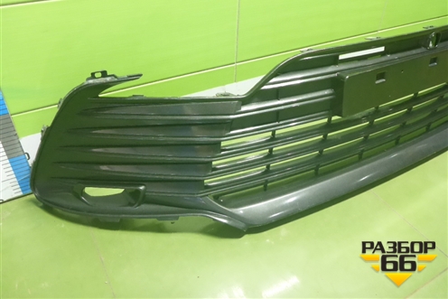 Решетка в передний бампер центральная (после 2020г) (5311306250) для Toyota Camry V70 с 2017г (Камри)