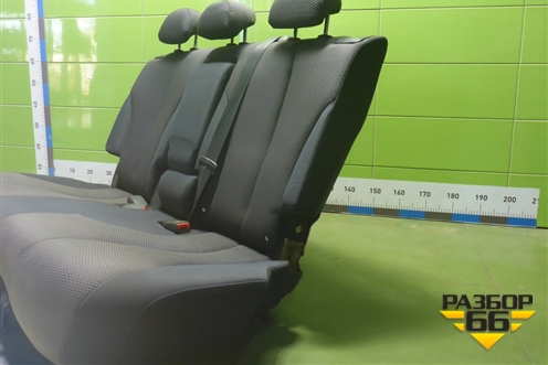 Сиденье заднее (хетчбэк) для Nissan Tiida (C11X) с 2004-2013г (Тиида)