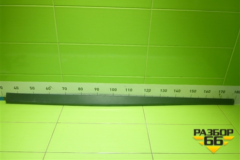 Накладка на порог наружная правая (769513147R) для Renault Duster I с 2010-2021г (Дастер)