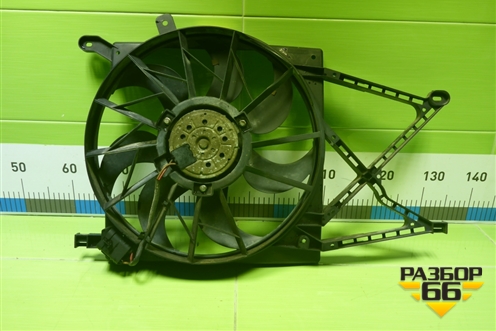 Вентилятор охлаждения радиатора (0130303841) для Opel Astra G 1998-2005г (Астра Г)