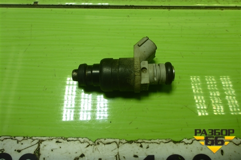 Форсунка инжекторная электрическая (1.3л Z3) (MR988977) для Mitsubishi Colt с 2004г (Кольт)