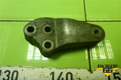 Кронштейн двигателя правый (1.3л Z3) (MR594202) для Mitsubishi Colt с 2004г (Кольт)